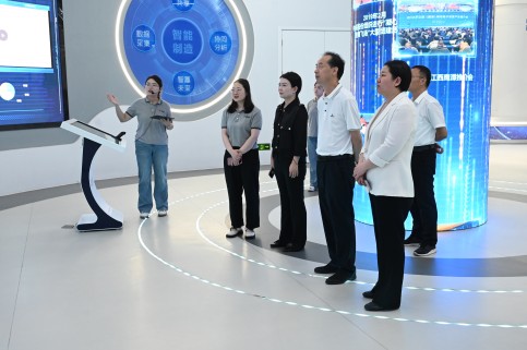 宜兴市人大常委会领导一行参访云顶集团股份