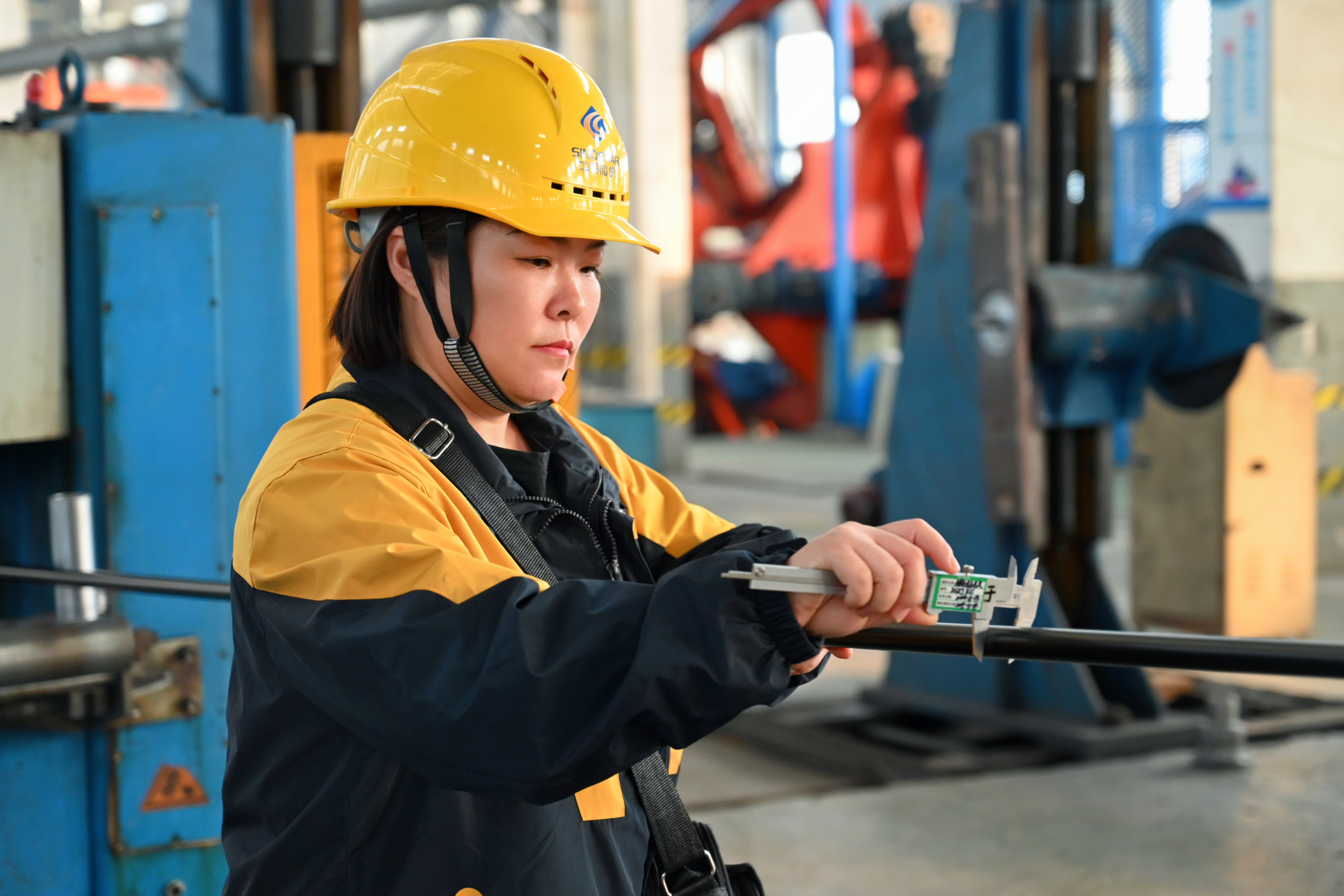 咫尺见匠心，方寸显初心——记质量管理部巡检员于保英