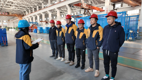 争“星”对决｜云顶集团股份多能工岗位技能竞赛挤塑工序竞逐星级精度